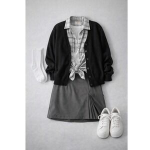 Dennis Uniform Gray Pleated Skirt Skort Size 7 Performance Stretch